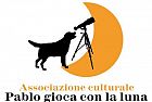 Che ci fa un cane con una macchina fotografica sulla Luna?