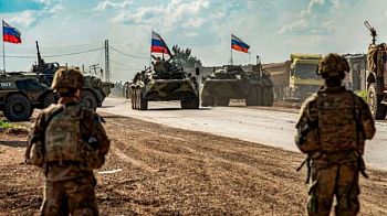 Le truppe russe si stanno nuovamente concentrando sul confine in Ucraina