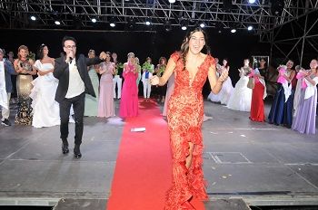 GRANDE SHOW MODA DI GLORIA SALIPANTE A CIVITAVECCHIA FESTEGGIA 16 ANNI