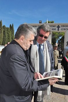 Ricordati i caduti del II Corpo d'Armata del Generale Anders al Cimitero Militare Polacco di Casamassima (BA)