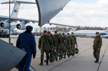 Da Putin all'Italia consistenti aiuti per l'emergenza Covid-19. Gli esperti Russi iniziano a Bergamo.